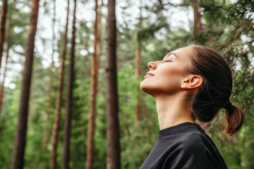 Oddech jako lekarstwo na stres – skuteczne techniki, które zmienią Twój dzień
